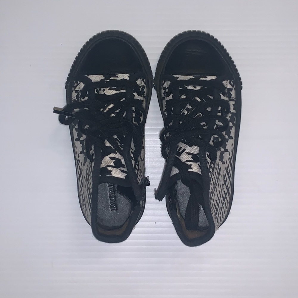 Burberry high top shoes